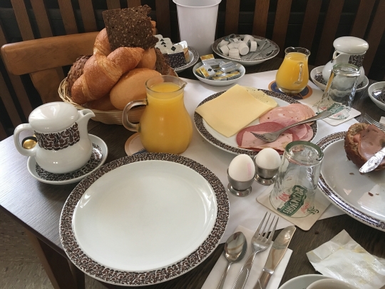 lecker Frühstück im Hotel
