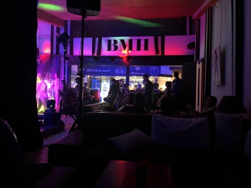 BMH Eventclub, die Bar nach Mitternacht